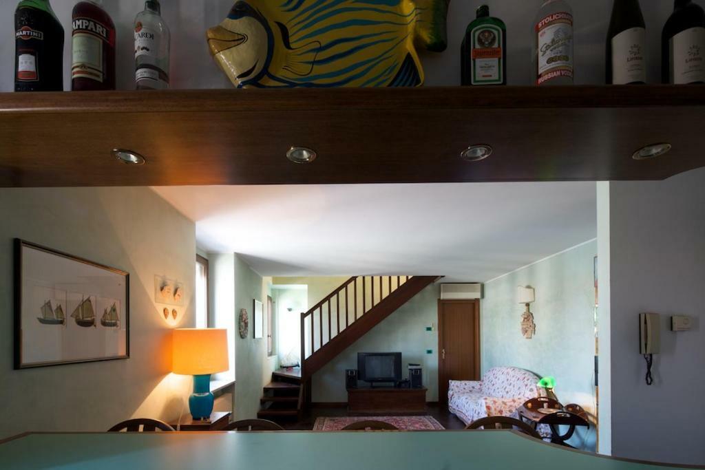 Old Harbour House Apartment Grado Bagian luar foto